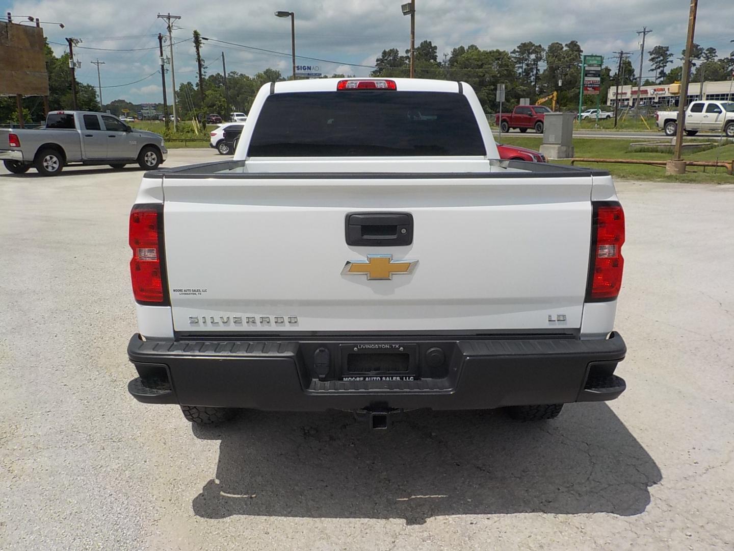 2019 White /Gray Chevrolet Silverado 1500 (2GCRCNEC5K1) with an 5.3L V8 engine, Auto transmission, located at 1617 W Church Street, Livingston, TX, 77351, (936) 327-3600, 30.710995, -94.951157 - Work truck Deluxe!! For under 20K!! - Photo#7